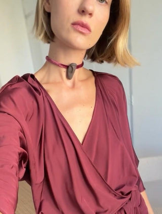 Amuleto Mina Veludo