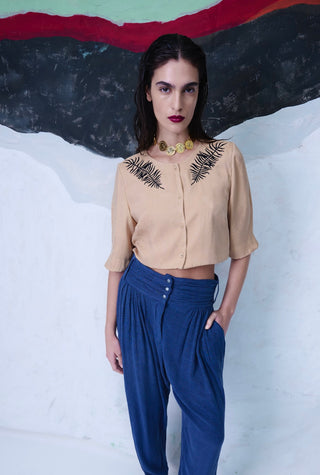 Blusa cropped Tenda